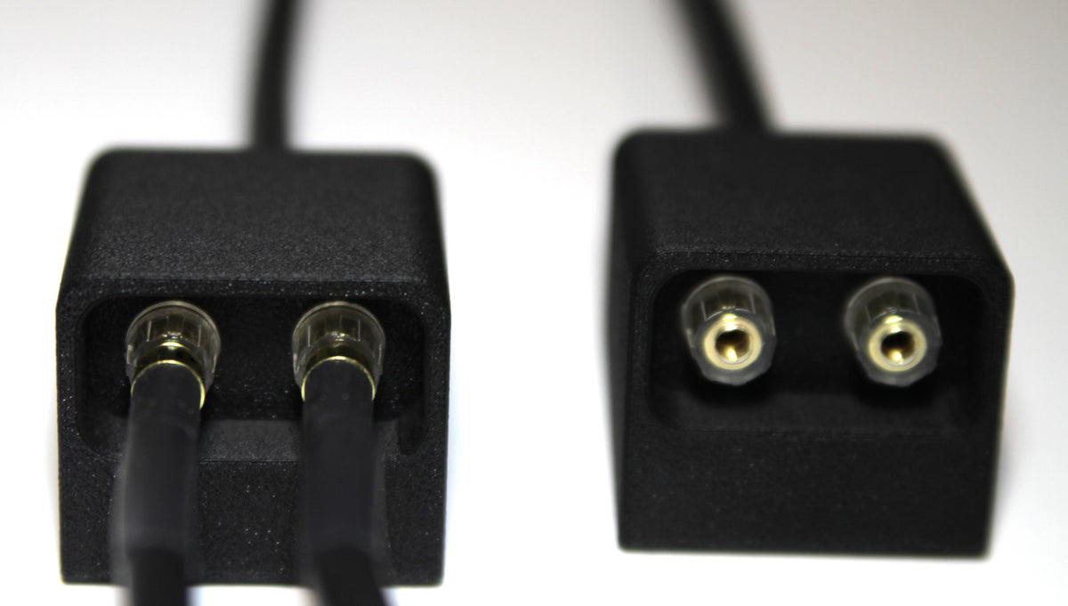 Both Tengill connection boxes connected, one fully loaded and one with a free input remaining